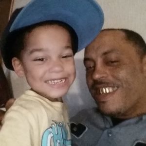 Meet your Posher, Carlos